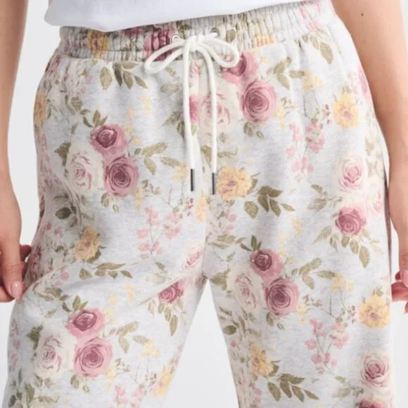 ABERCROMBIE & FITCH Women's High Rise Sunday Wide Leg Floral Sweatpants NWT - Picture 3 of 7